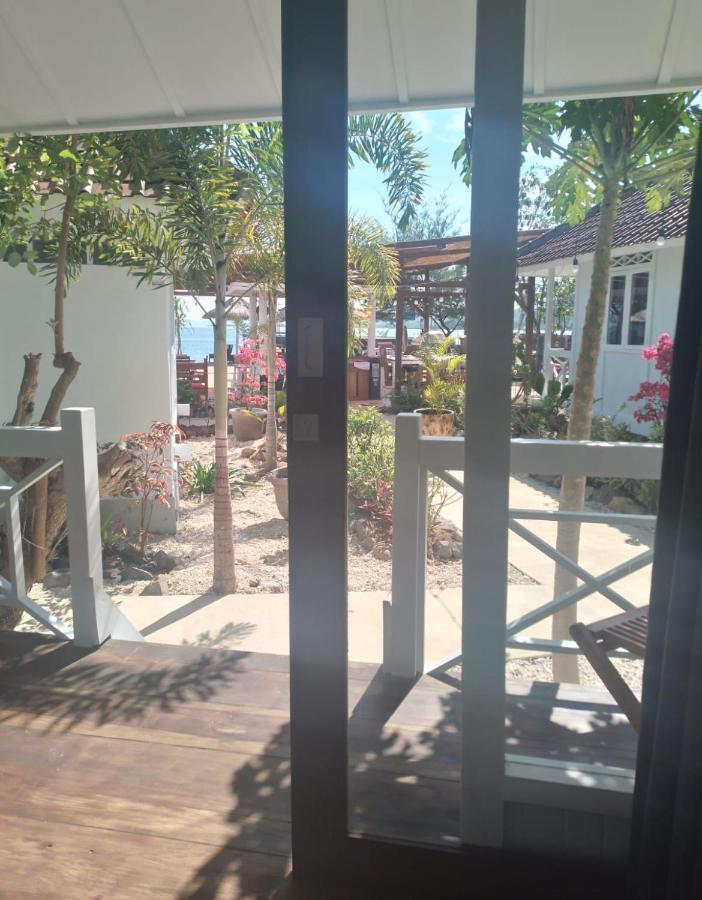 The High Dive Gili Gede By Ultimate Resorts Exterior foto